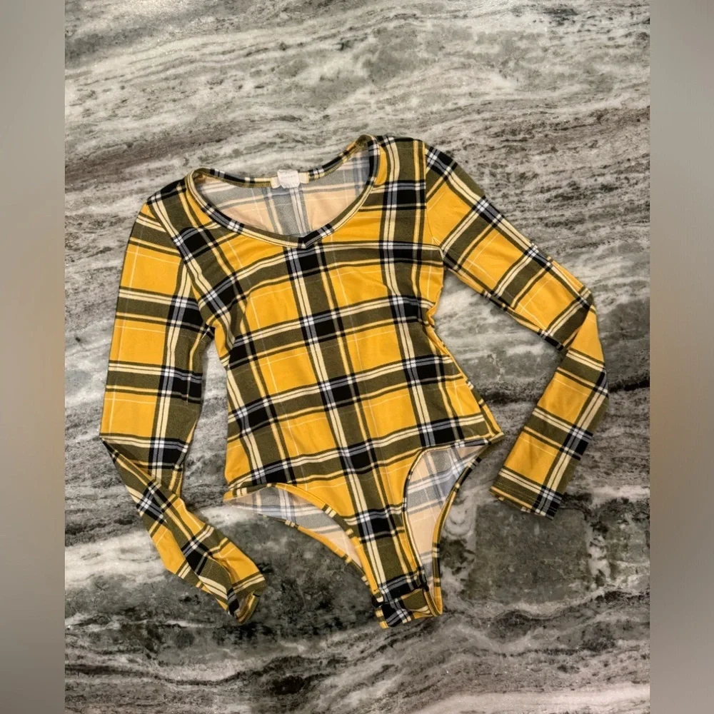 Long Sleeve Plaid Bodysuit Women’s Size Medium